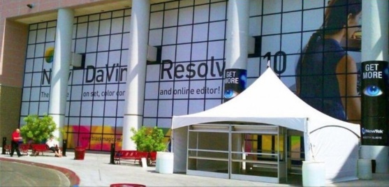 Publicité de Blackmagic au NAB 2013.