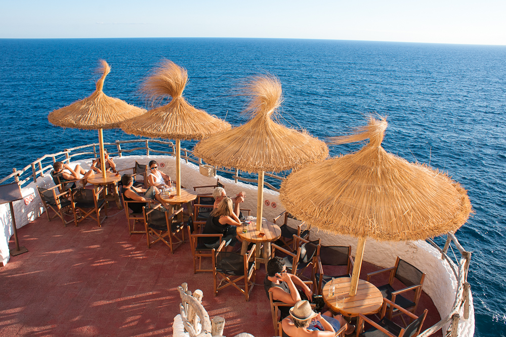 Minorque : la grotte de Cova d'En Xoroi Minorque : la grotte de Cova d'En Xoroi