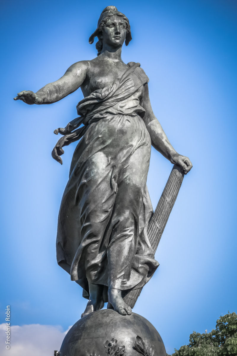 Le Triomphe de la République Place de la Nation Paris Le Triomphe de la République Place de la Nation Paris